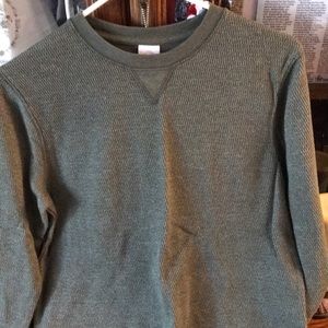 Long sleeve pain olive green, never worn, soft material